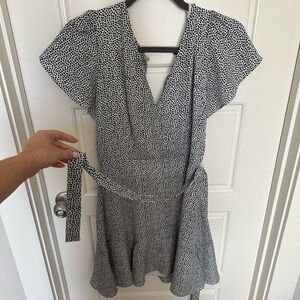 Black and white polkadot dress size M